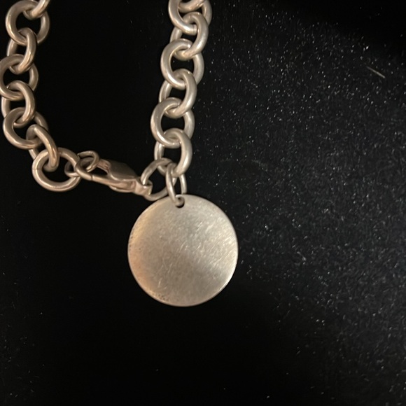 Tiffany and Company round tag charm bracelet - Picture 4 of 4